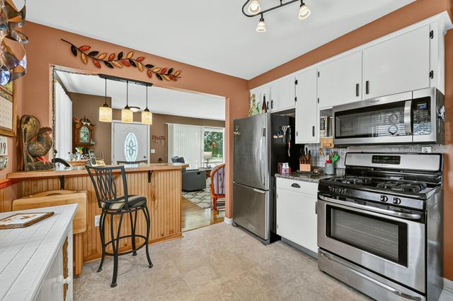 2528 11th Avenue NW, Rochester, MN 55901