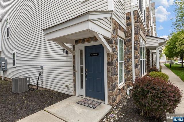 4 Jasmine Lane 1202, Garfield, NJ 07026