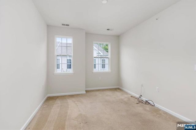 4 Jasmine Lane 1202, Garfield, NJ 07026