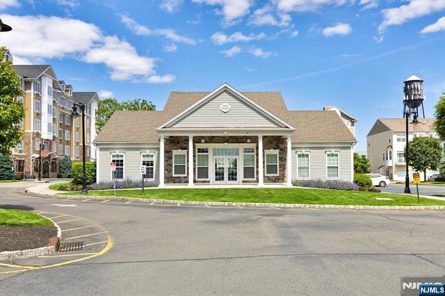 4 Jasmine Lane 1202, Garfield, NJ 07026