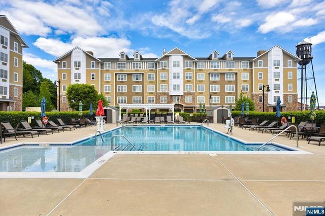 4 Jasmine Lane 1202, Garfield, NJ 07026