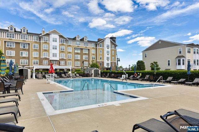 4 Jasmine Lane 1202, Garfield, NJ 07026