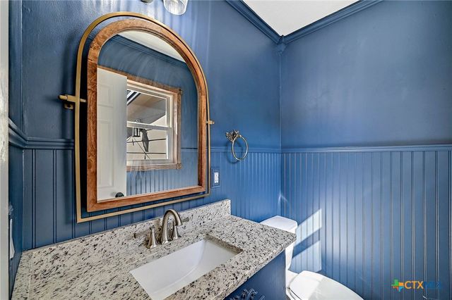 551 N Grange Street, Bertram, TX 78605