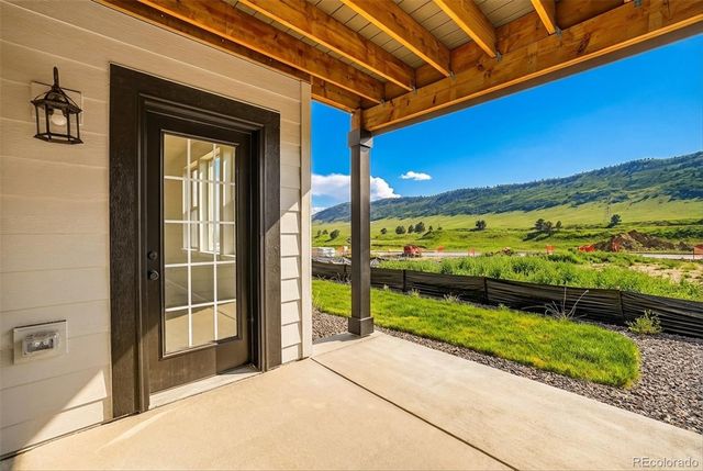 11851 Canyon Avenue, Littleton, CO 80127