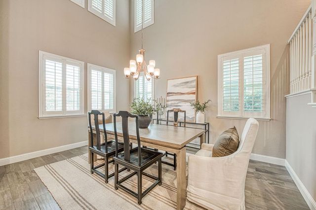 1922 E Amaryllis Avenue, Fresno, CA 93730