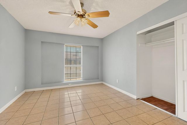 926 Binbrook Drive, Mesquite, TX 75149