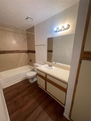 249 AFTON SQUARE 107, Altamonte Springs, FL 32714