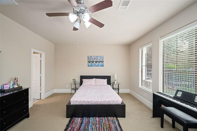 1114 W 25th Street, Houston, TX 77008