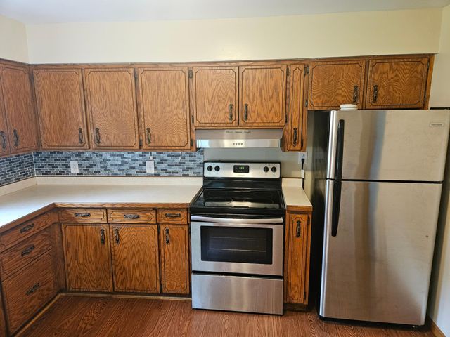 641 2nd St, Holdingford, MN 56340