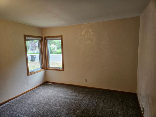 641 2nd St, Holdingford, MN 56340