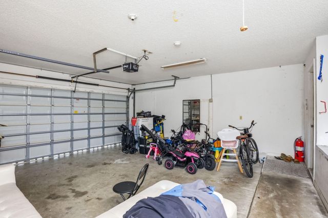 2171 NW 76th Avenue, Margate, FL 33063