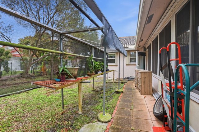 2171 NW 76th Avenue, Margate, FL 33063