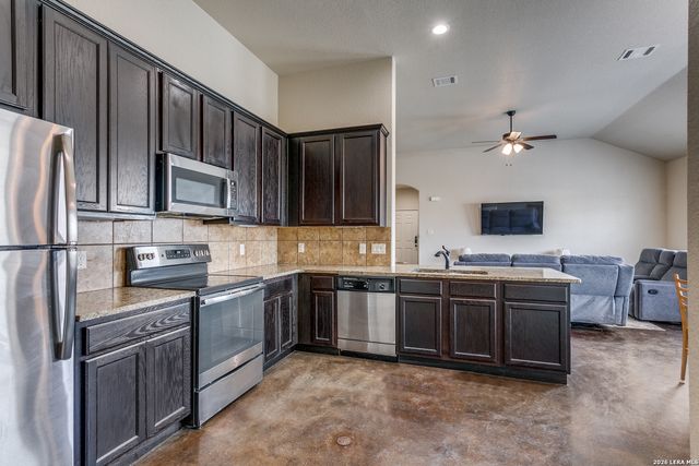 319 Emma, New Braunfels, TX 78130