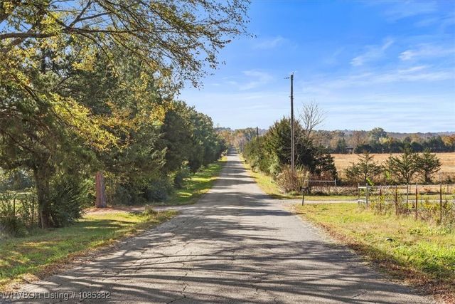 23005 Shade Tree Lane, Poteau, OK 74953