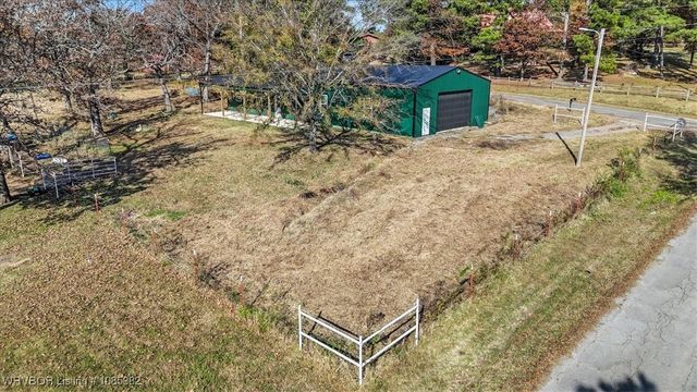 23005 Shade Tree Lane, Poteau, OK 74953