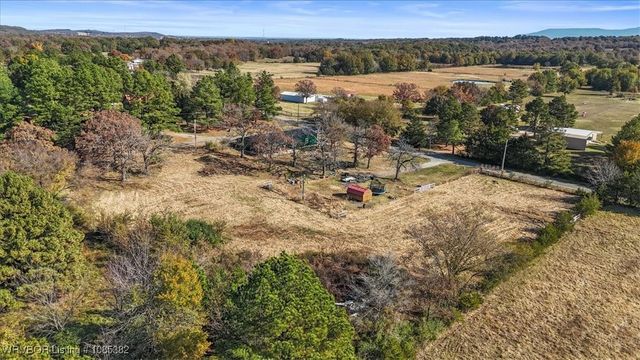 23005 Shade Tree Lane, Poteau, OK 74953