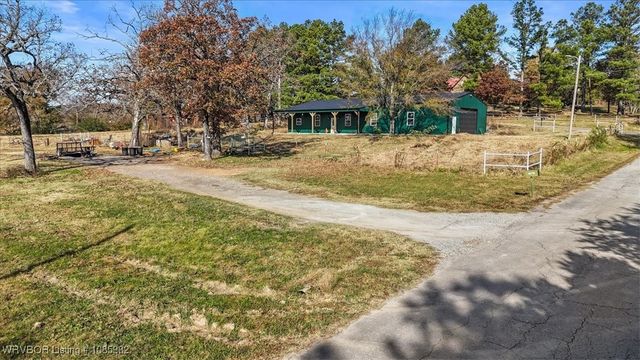 23005 Shade Tree Lane, Poteau, OK 74953