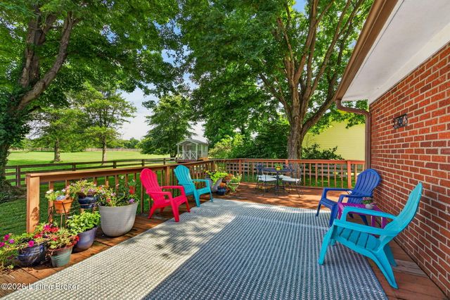 2104 N Rose Island Rd, Prospect, KY 40059