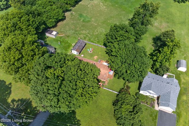 2104 N Rose Island Rd, Prospect, KY 40059