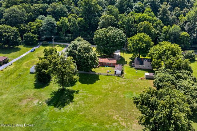 2104 N Rose Island Rd, Prospect, KY 40059