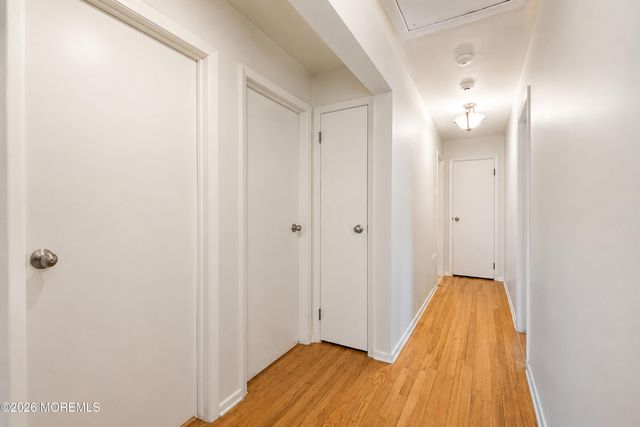 10 Violante Court, Eatontown, NJ 07724