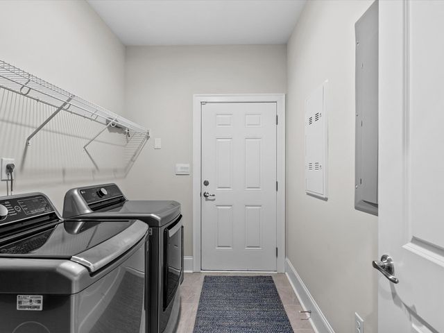 628 Charleston Mills Drive, Midland City, AL 36350