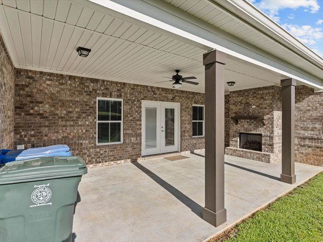 628 Charleston Mills Drive, Midland City, AL 36350