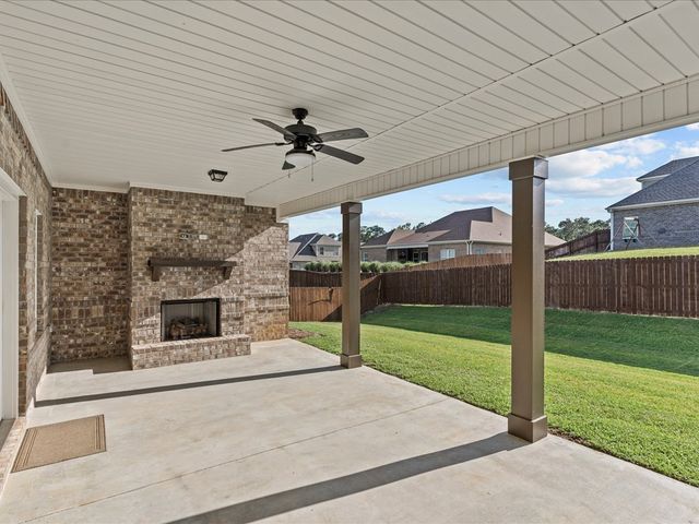 628 Charleston Mills Drive, Midland City, AL 36350