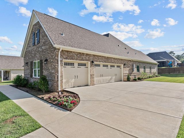 628 Charleston Mills Drive, Midland City, AL 36350