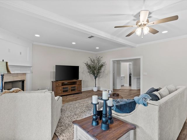 628 Charleston Mills Drive, Midland City, AL 36350