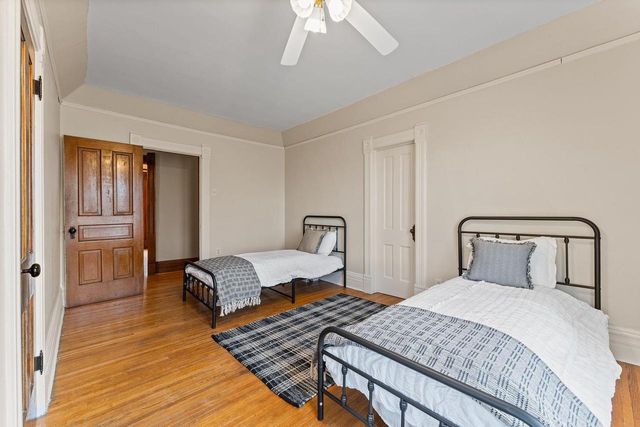 518 E Main Street, Reedsburg, WI 53959