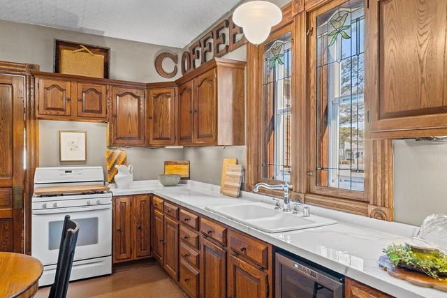 518 E Main Street, Reedsburg, WI 53959