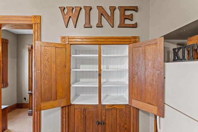 518 E Main Street, Reedsburg, WI 53959