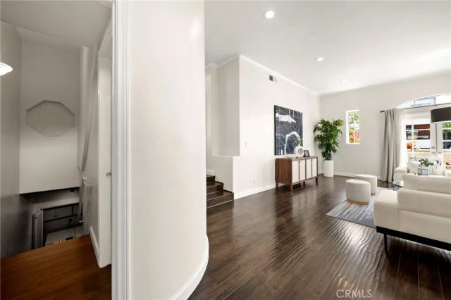 12919 Bloomfield, Studio City, CA 91604