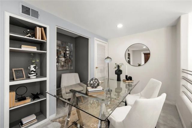 12919 Bloomfield, Studio City, CA 91604