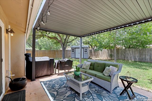 9331 VALLEY RIDGE, San Antonio, TX 78250