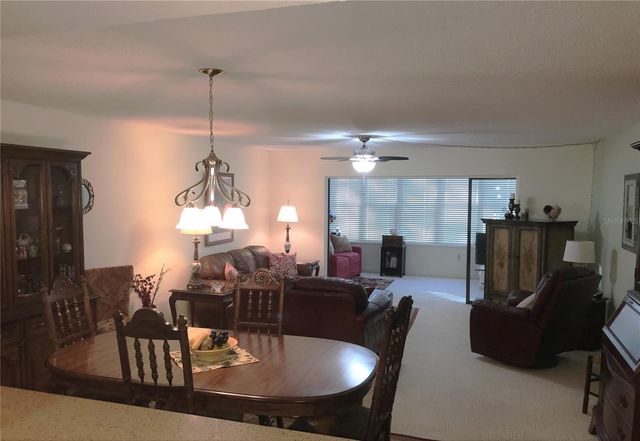 577 LAKESIDE DRIVE, Bradenton, FL 34210