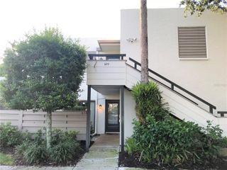 577 LAKESIDE DRIVE, Bradenton, FL 34210