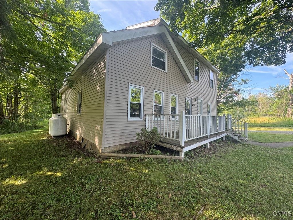 5589 Sand Hill Road, Verona, NY 13478