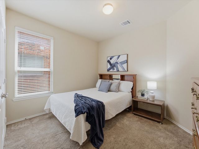 8716 Sierra Trail, Cross Roads, TX 76227