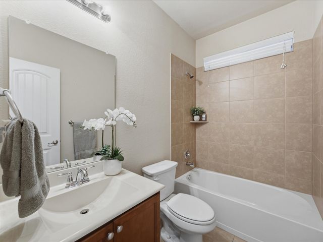 8716 Sierra Trail, Cross Roads, TX 76227