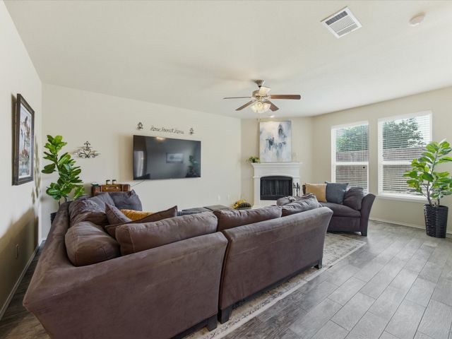 8716 Sierra Trail, Cross Roads, TX 76227