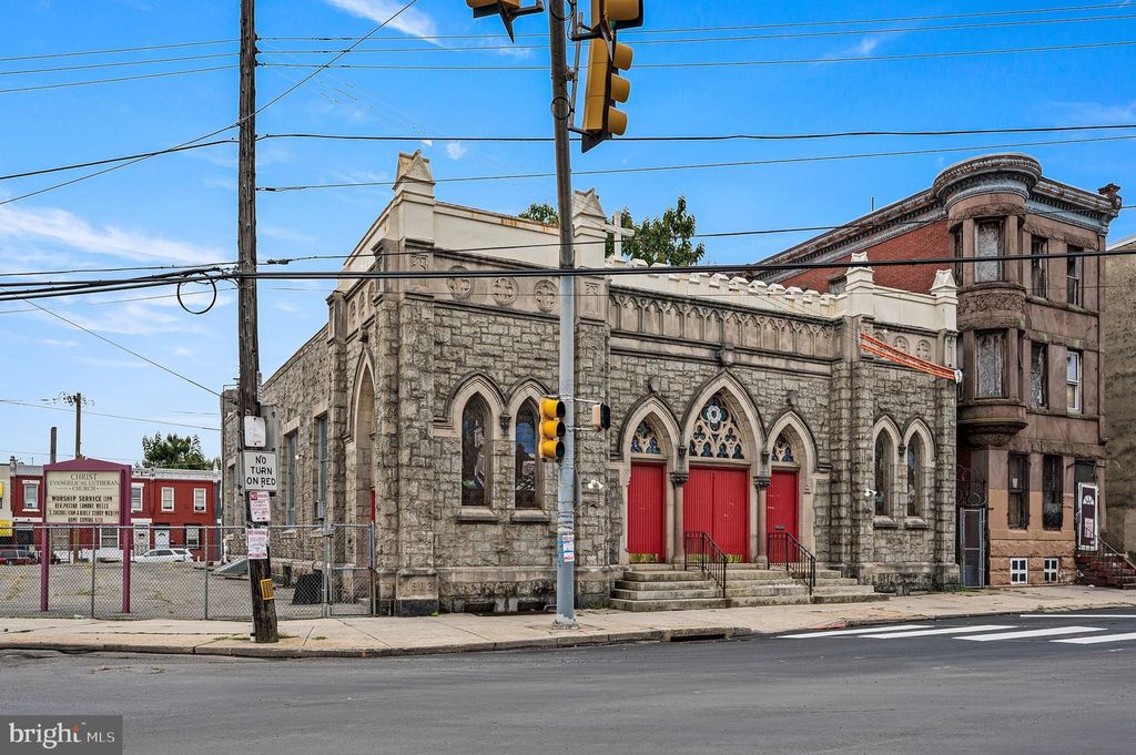3008 W DIAMOND, PHILADELPHIA, PA 19121 — photo 2