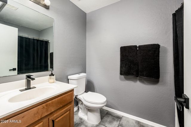 9735 W KIRBY Avenue, Tolleson, AZ 85353