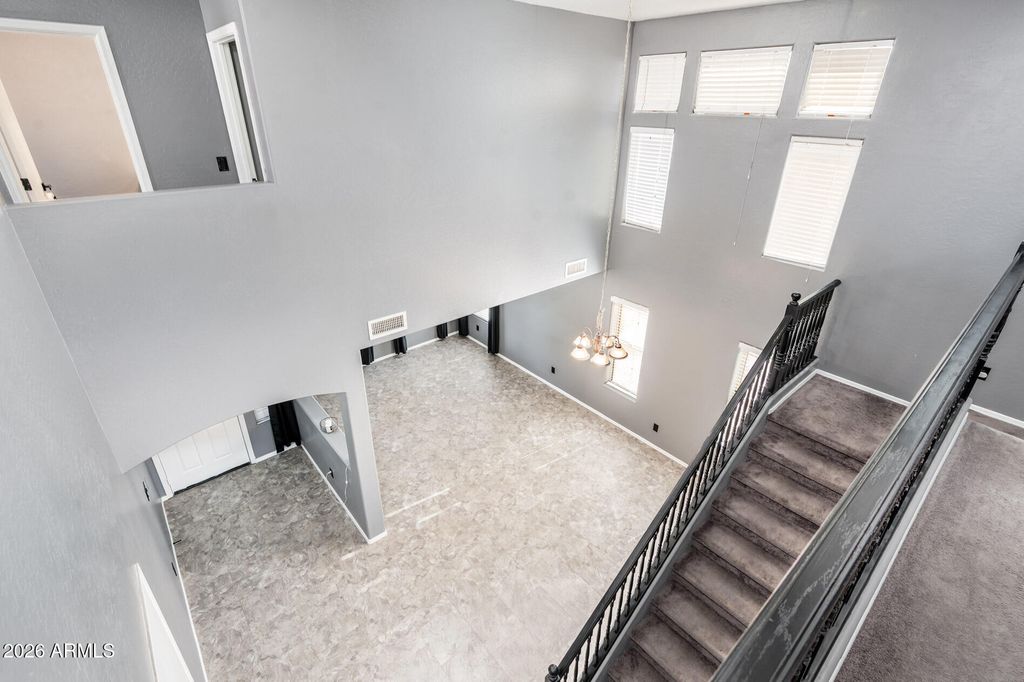 Image 15 of property listing at 9735 W KIRBY Avenue, Tolleson, AZ 85353