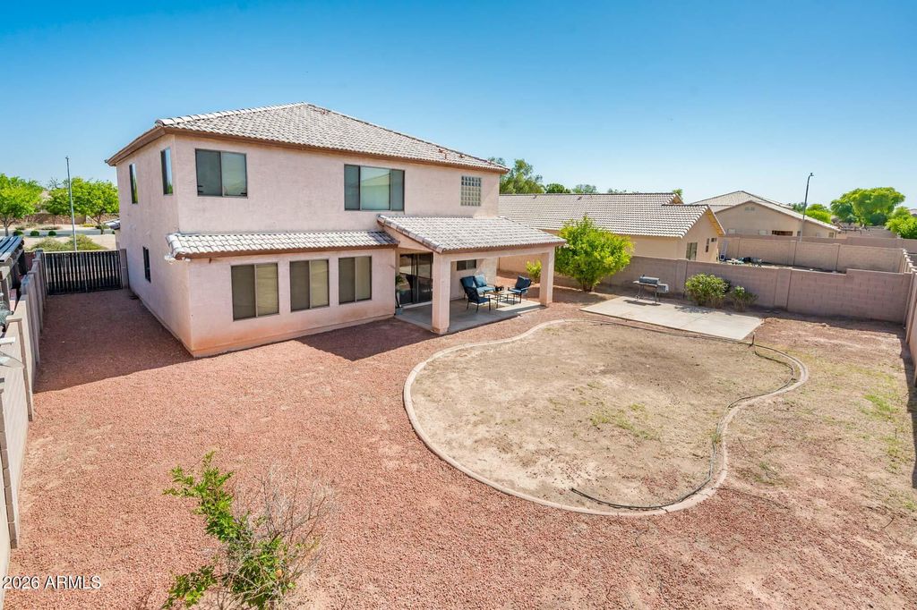 Image 27 of property listing at 9735 W KIRBY Avenue, Tolleson, AZ 85353