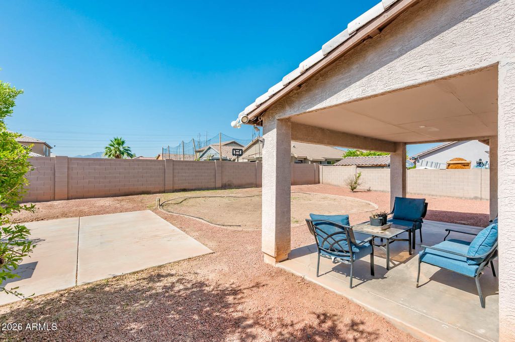 Image 30 of property listing at 9735 W KIRBY Avenue, Tolleson, AZ 85353