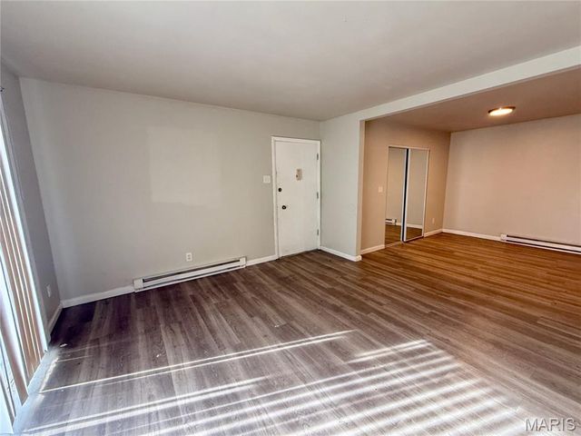 7601 Hazelcrest Drive B, Hazelwood, MO 63042