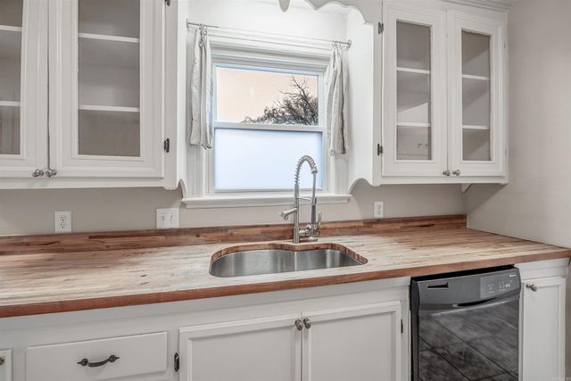 2601 Fair Park Blvd., Little Rock, AR 72204