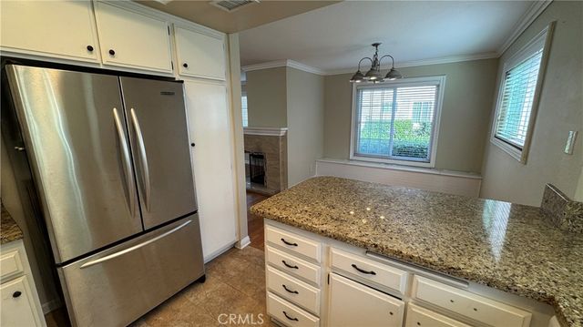 14 Woodleaf, Irvine, CA 92614